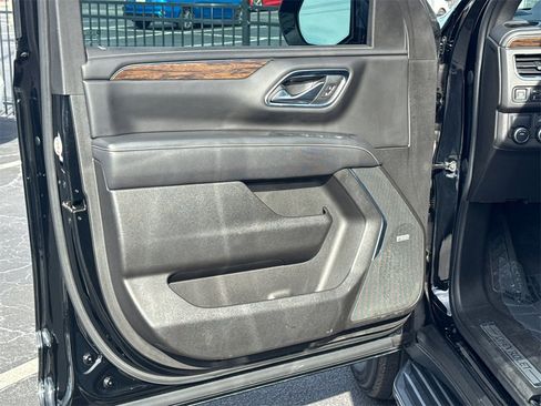 Used 2021 Chevrolet Tahoe Premier image 11