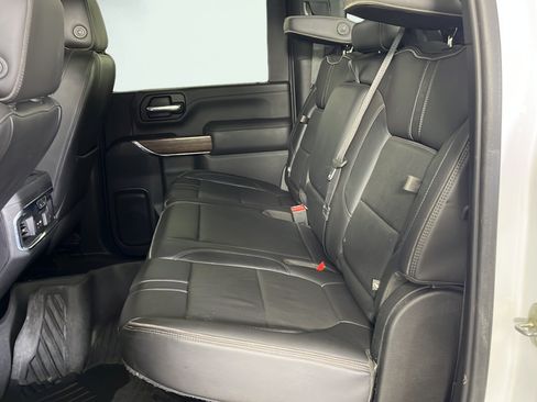 Used 2020 Chevrolet Silverado 3500 High Country w/ Technology Package AWD/4WD image 12