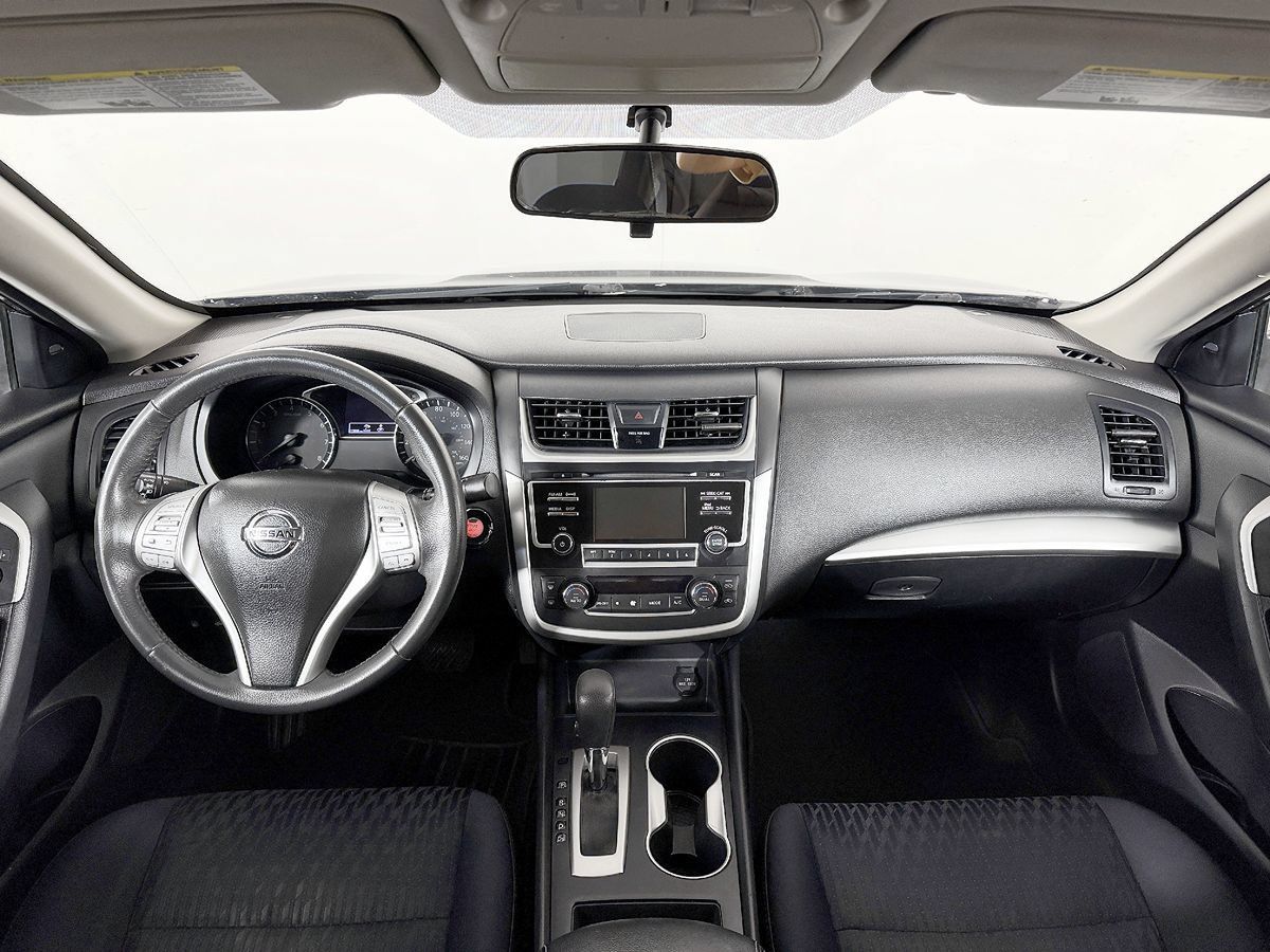 Used 2017 Nissan Altima 2.5 SV FWD image 48