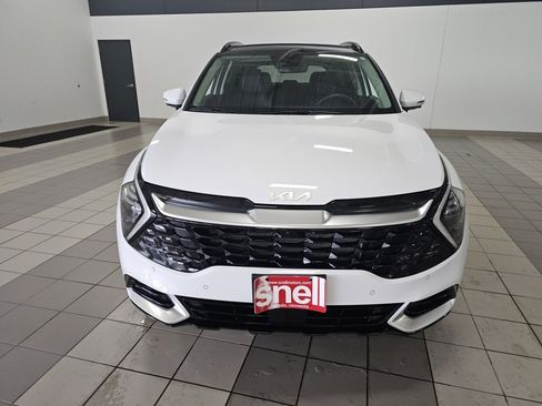 Used 2025 Kia Sportage SX image 8