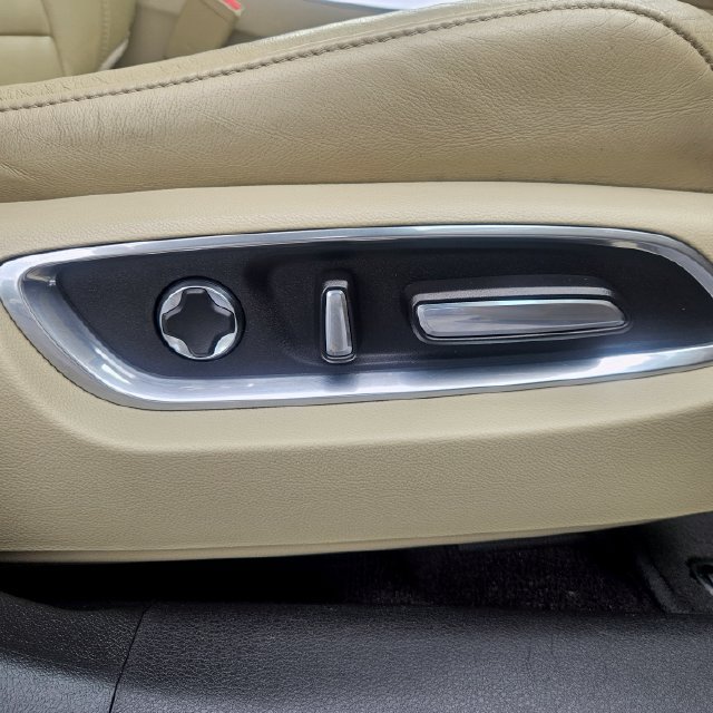 Used 2019 Acura MDX SH-AWD image 19