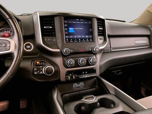 Used 2020 RAM 1500 Big Horn AWD/4WD image 6