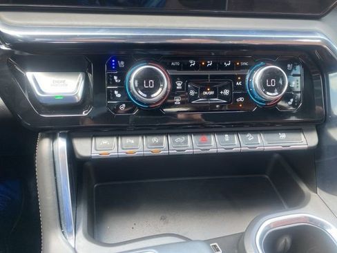 Used 2023 GMC Sierra 1500 Denali Ultimate AWD/4WD image 28