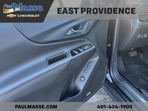 Certified 2024 Chevrolet Equinox Premier image 9