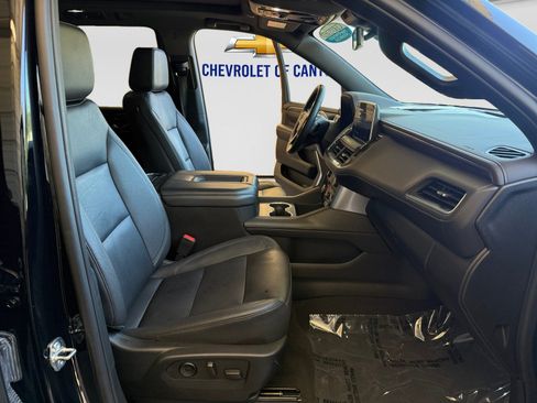 Used 2023 Chevrolet Tahoe Z71 w/ Luxury Package AWD/4WD image 13