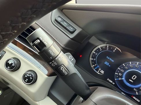 Used 2016 Cadillac Escalade Premium AWD/4WD image 56