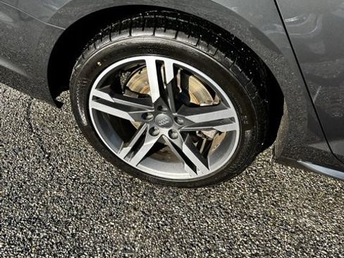 Used 2017 Audi A4 2.0T Premium Plus w/ Premium Plus Package image 10