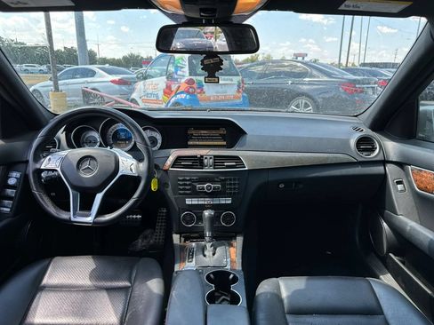 Used 2012 Mercedes-Benz C 300 4MATIC Sedan image 12
