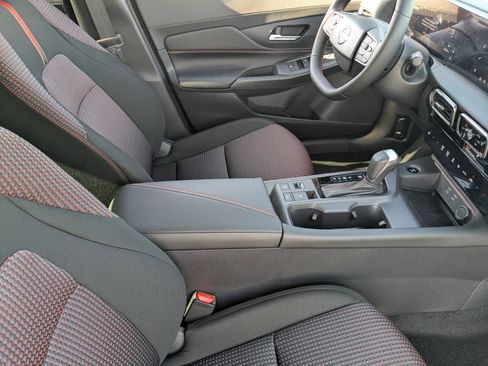 New 2027 Nissan Sentra SR w/ SR All Weather Package FWD image 27