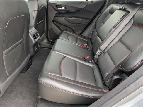 Used 2024 Chevrolet Equinox RS w/ RS Leather Package image 32