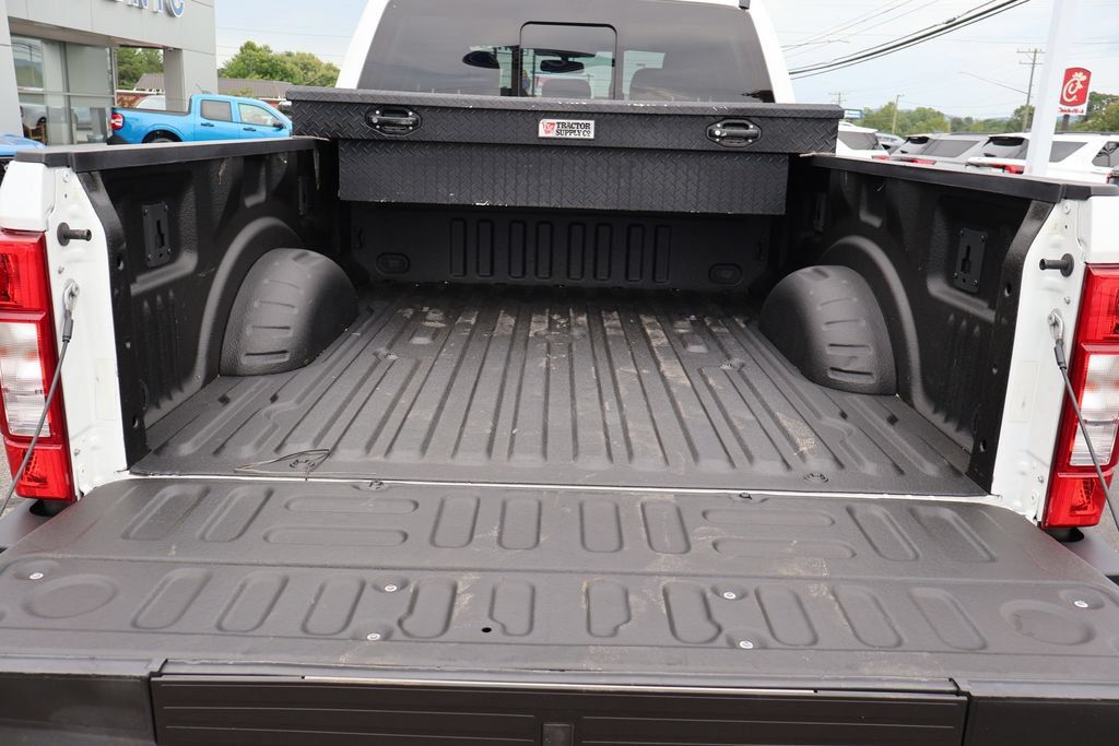Used 2020 Ford F350 Lariat w/ Lariat Ultimate Package AWD/4WD image 24