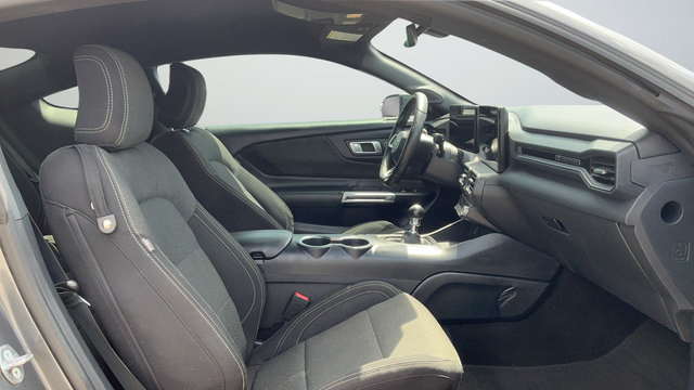 Used 2024 Ford Mustang GT RWD image 19