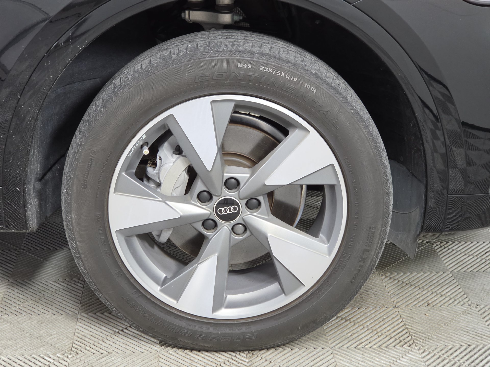 Used 2024 Audi Q5 2.0T Premium AWD/4WD image 47