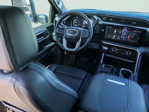 Used 2024 GMC Sierra 2500 Denali w/ Denali Reserve Package image 29