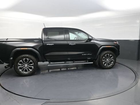 Used 2023 GMC Canyon Denali AWD/4WD image 9