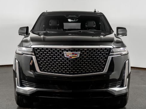 Used 2024 Cadillac Escalade ESV Premium Luxury image 22