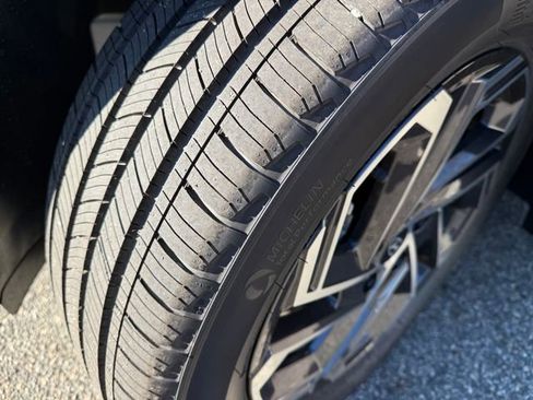 New 2026 Hyundai Tucson Limited image 5