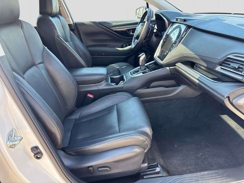 Used 2023 Subaru Outback Touring XT AWD/4WD image 17