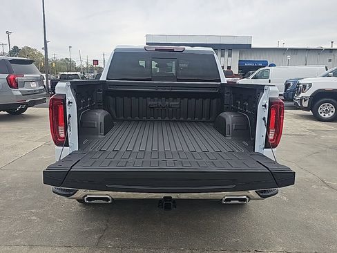New 2026 GMC Sierra 1500 SLT w/ SLT Premium Plus Package AWD/4WD image 6