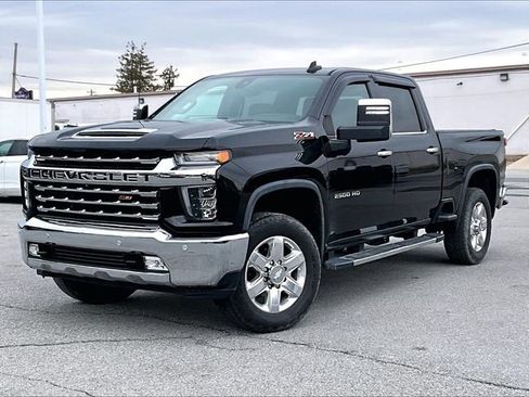 Used 2020 Chevrolet Silverado 2500 LTZ w/ LTZ Premium Package image 2