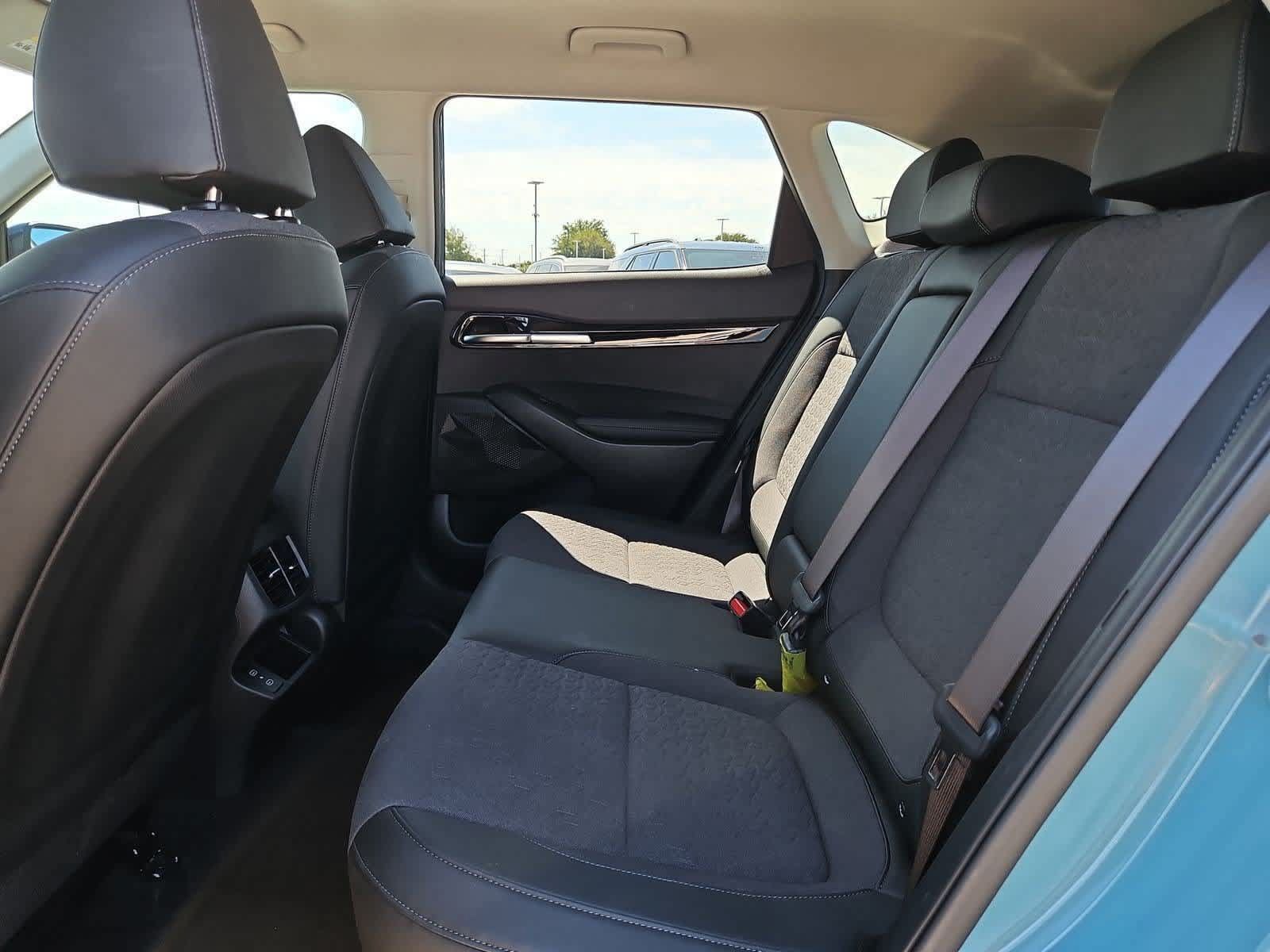 Used 2024 Kia Seltos S FWD image 18