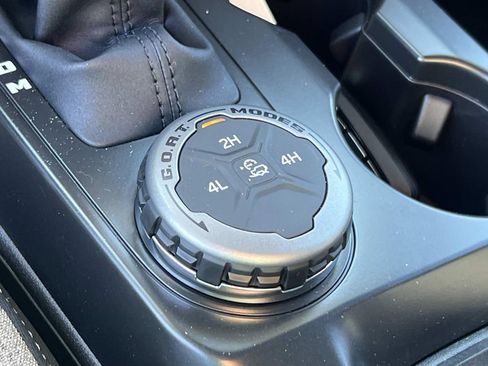 New 2025 Ford Bronco Big Bend image 27