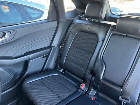 Used 2023 Ford Escape ST-Line image 39