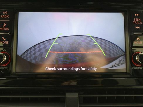 Used 2025 Mitsubishi Eclipse Cross ES image 22