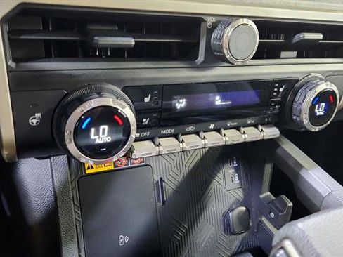 Used 2024 Toyota Tacoma 4x4 Double Cab Hybrid image 17