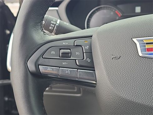 Certified 2023 Cadillac XT4 Premium Luxury w/ Cold Weather Package image 10