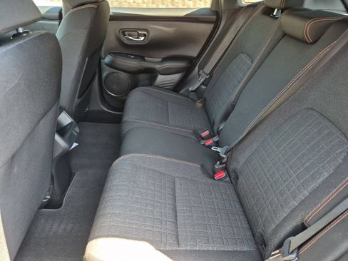 Used 2023 Honda HR-V Sport image 28
