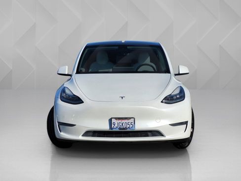 Used 2020 Tesla Model Y Performance image 2