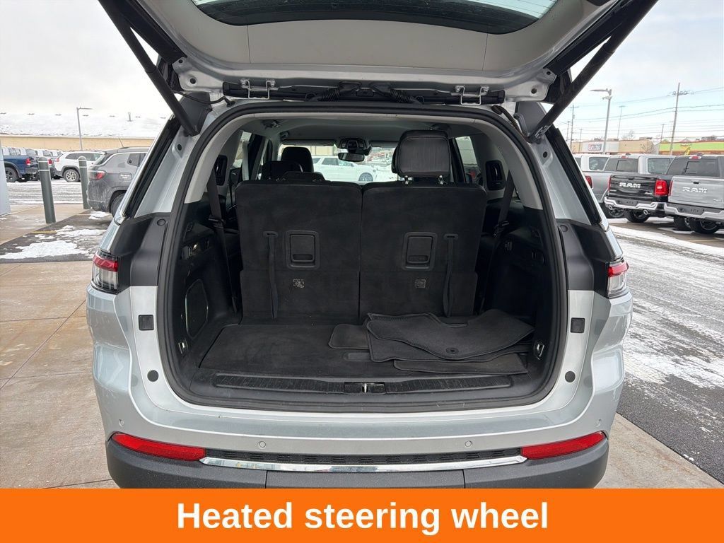 Used 2021 Jeep Grand Cherokee L Limited AWD/4WD image 14