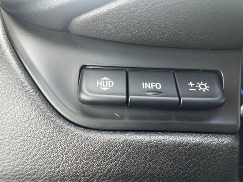 Used 2019 Cadillac Escalade ESV Luxury image 14