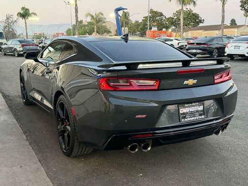 Used 2017 Chevrolet Camaro SS image 4
