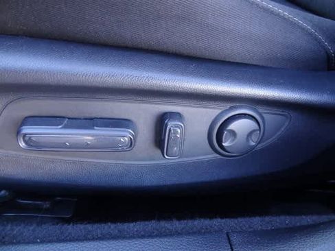 Used 2023 Honda Accord EX image 6