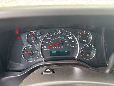 New 2025 Chevrolet Express 2500 w/ Driver Convenience Package image 18