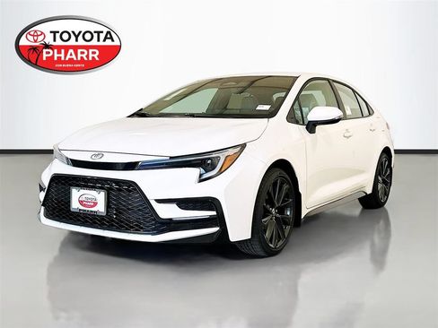 New 2026 Toyota Corolla SE FWD image 1