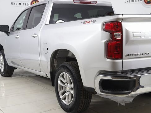 Used 2022 Chevrolet Silverado 1500 LT image 23