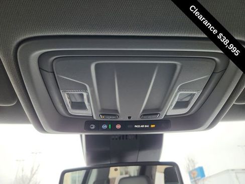 Used 2024 GMC Sierra 1500 SLT image 47