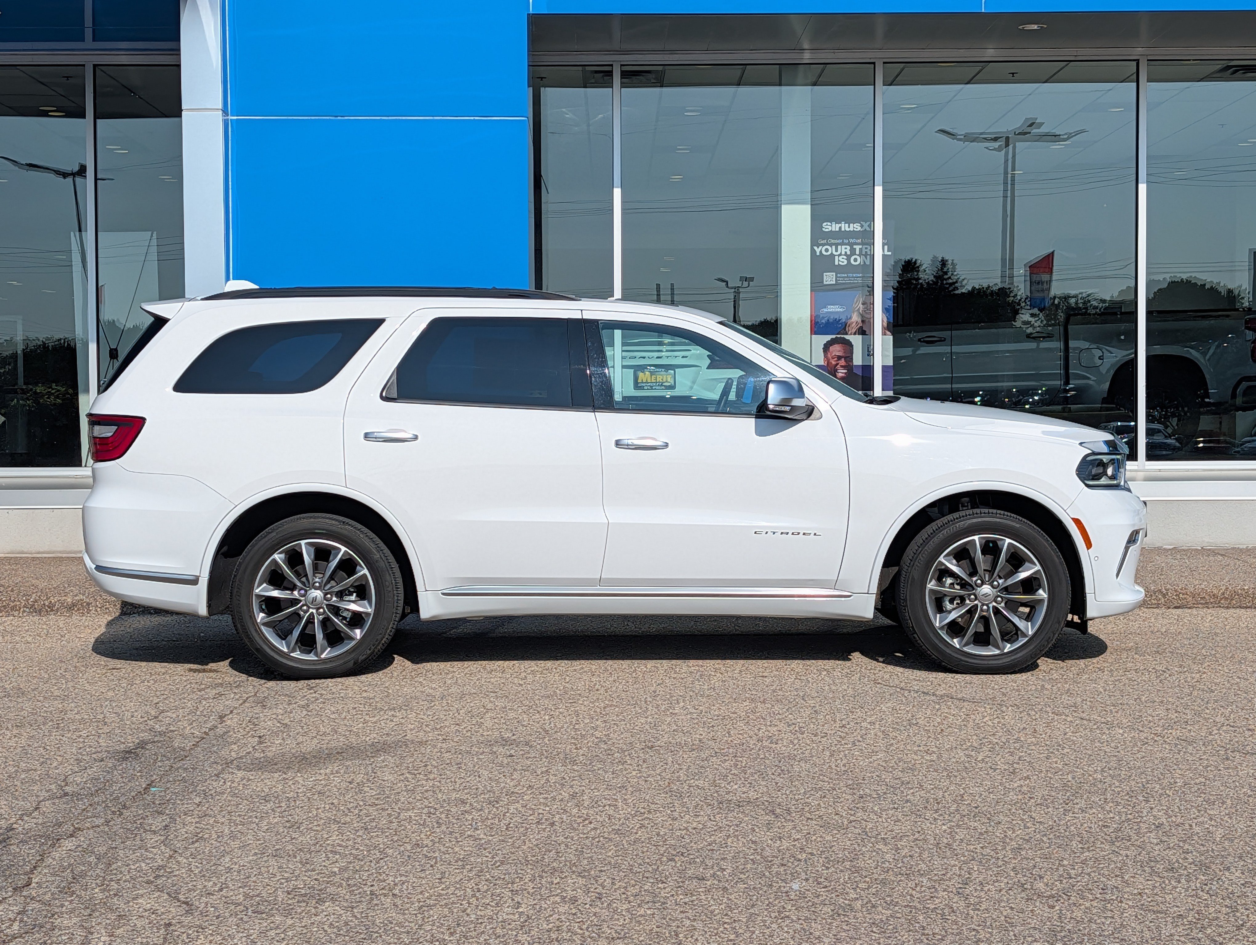 Used 2022 Dodge Durango Citadel AWD/4WD image 2