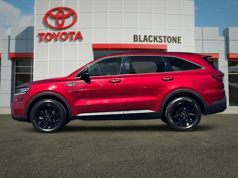 Used 2021 Kia Sorento S AWD/4WD image 6