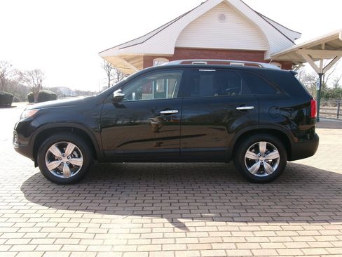 Used 2012 Kia Sorento EX w/ EX V6 Premium Pkg image 8