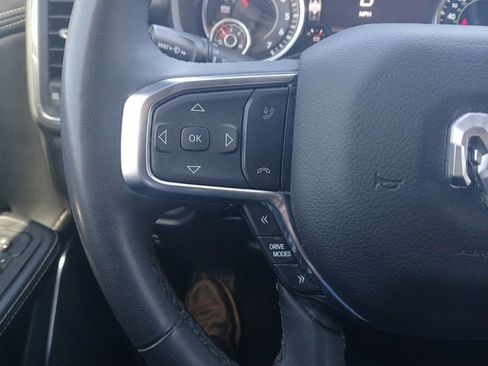 Used 2025 RAM 1500 Laramie image 24