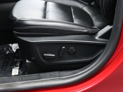 Used 2022 Ford Escape SEL w/ Technology Package image 13