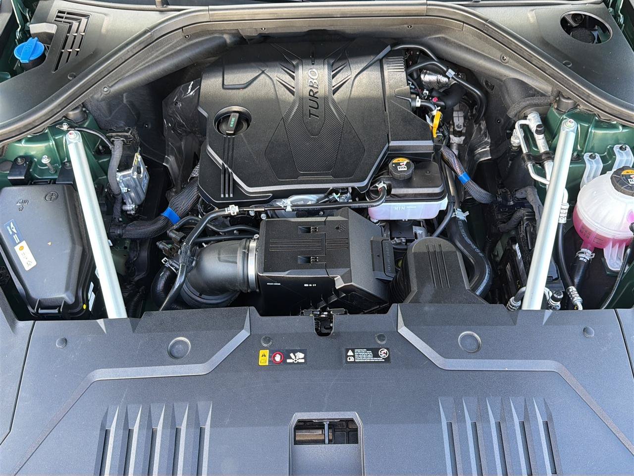 Used 2023 Genesis GV70 2.5T w/ Advanced Package AWD/4WD image 34