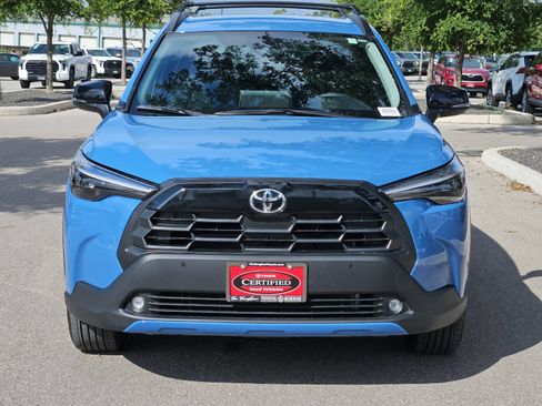Used 2026 Toyota Corolla Cross XLE FWD image 8
