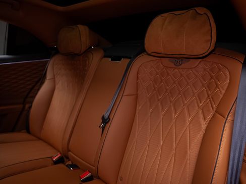 Used 2022 Bentley Flying Spur V8 AWD/4WD image 70