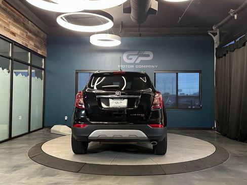 Used 2020 Buick Encore Essence AWD/4WD image 4