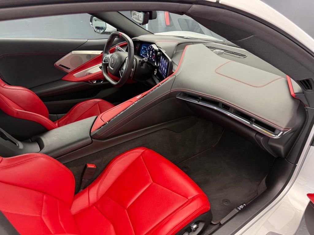 Used 2020 Chevrolet Corvette Stingray Preferred Cpe w/ 2LT Preferred Equipment Group RWD image 62
